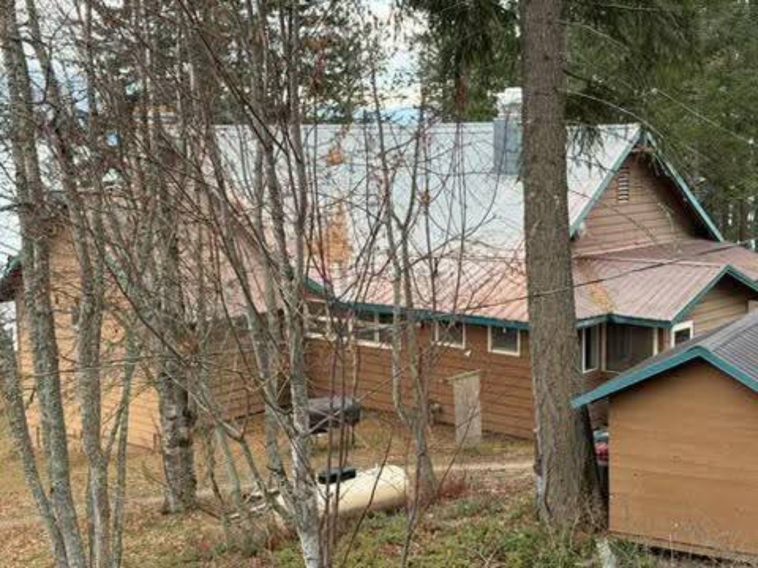Metal roof before replacement, view one